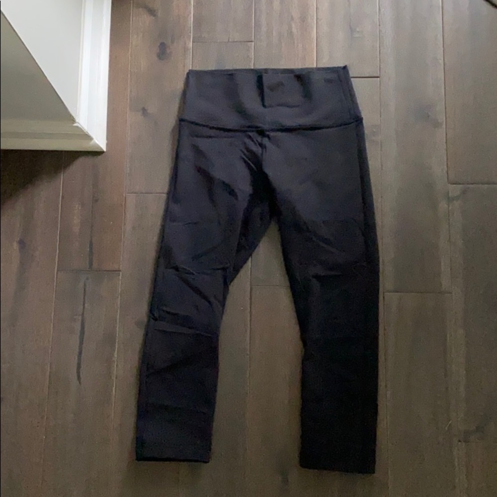 Lulu cropped leggings